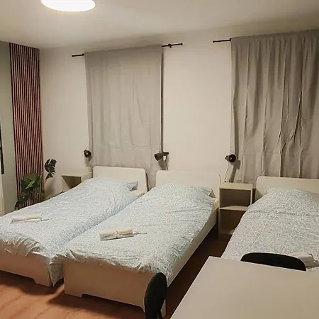 Work & In Apartment Essen